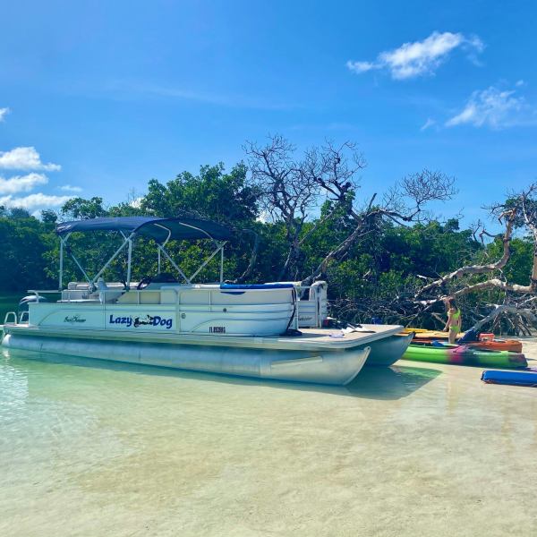 a small boat in a body of water